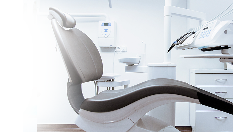 35 años de experiencia en afecciones dentales